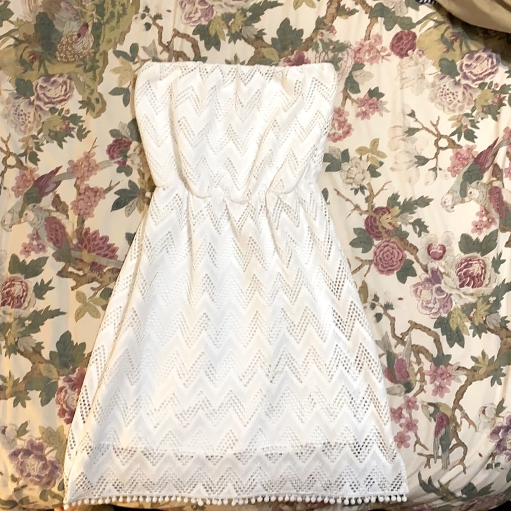 Lilly Pulitzer white strapless dress, size Large